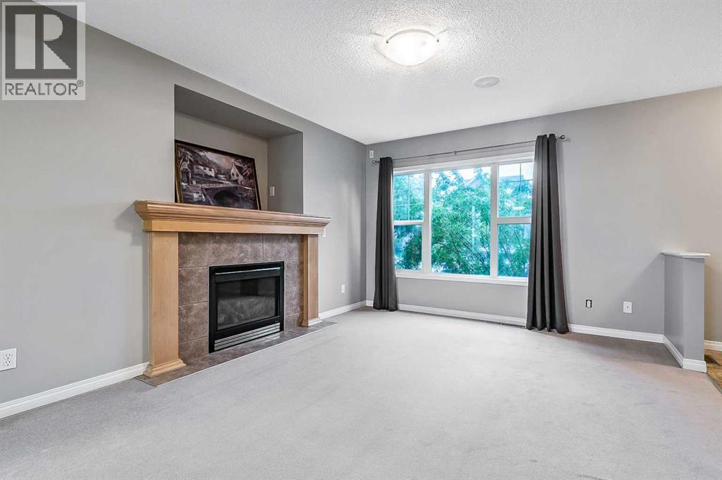 Property at 342 Everglen Rise SW image 4