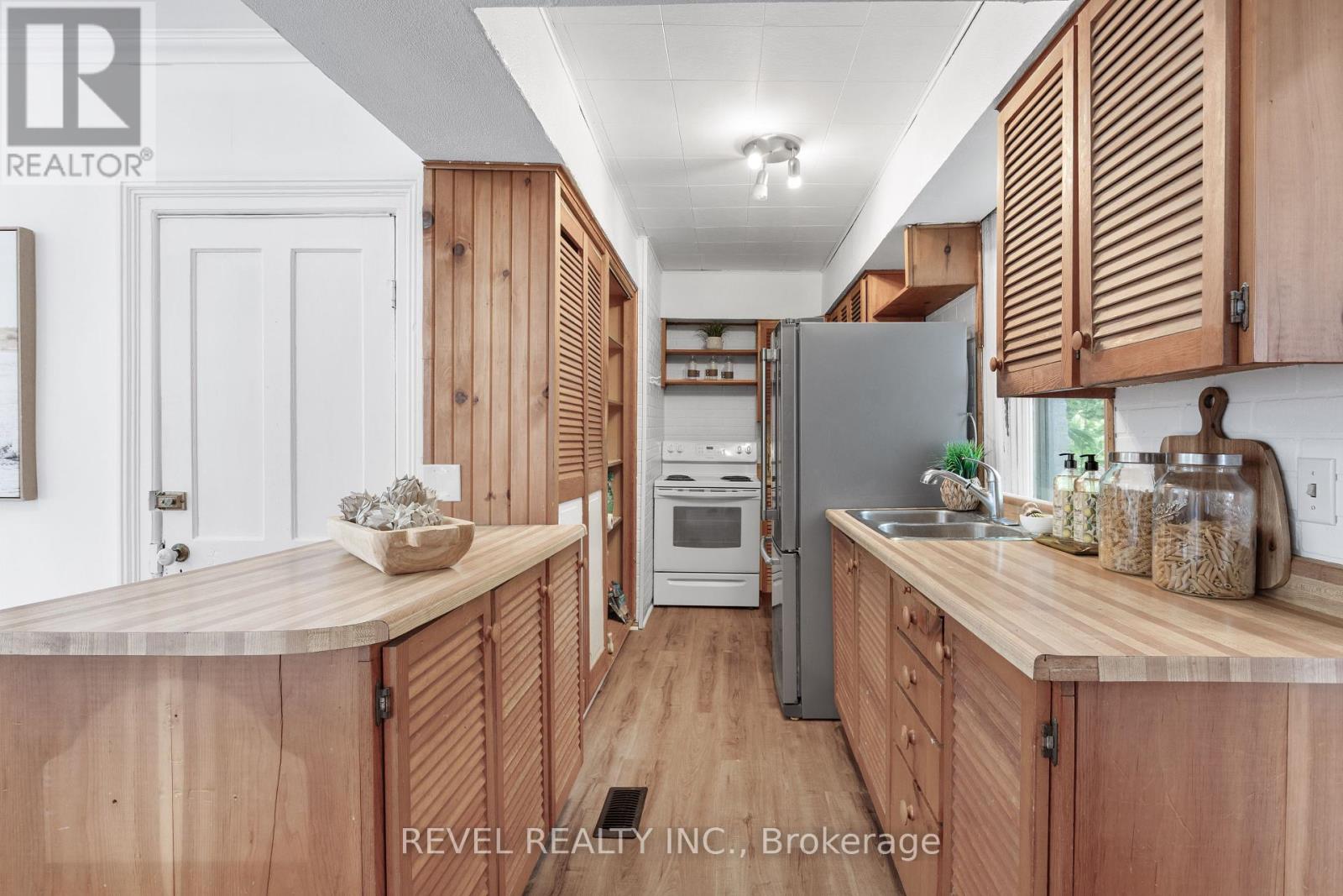 399 Eldon Road, Kawartha Lakes, Ontario  K0M 2C0 - Photo 14 - X12310171