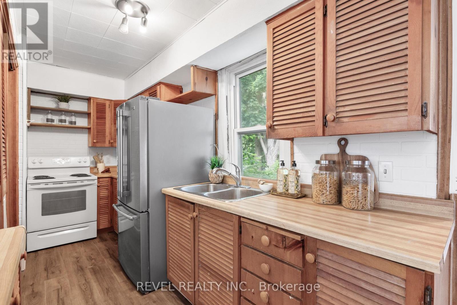 399 Eldon Road, Kawartha Lakes, Ontario  K0M 2C0 - Photo 15 - X12310171