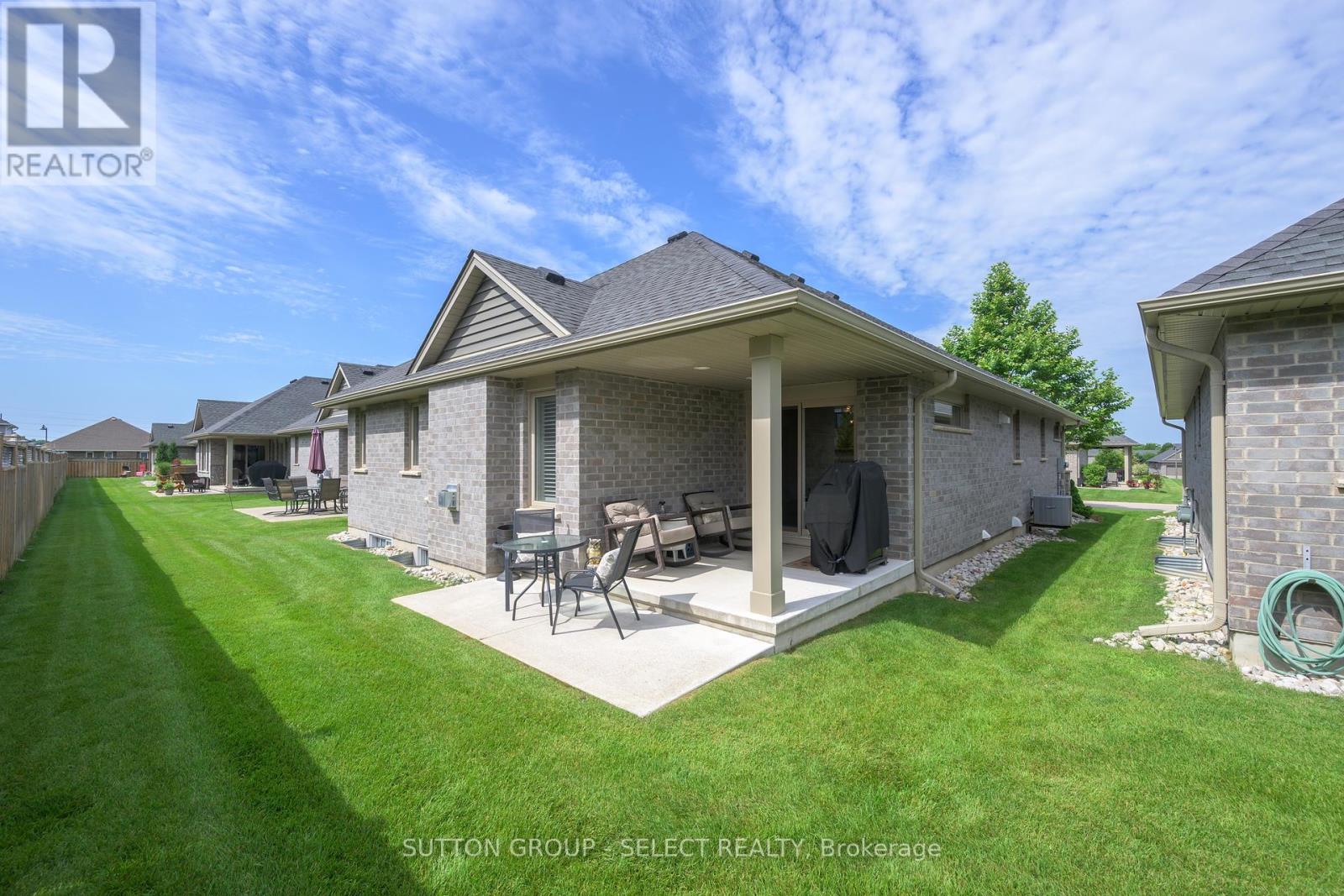 65 - 234 Peach Tree Boulevard, St. Thomas, Ontario  N5R 0G8 - Photo 8 - X12310163