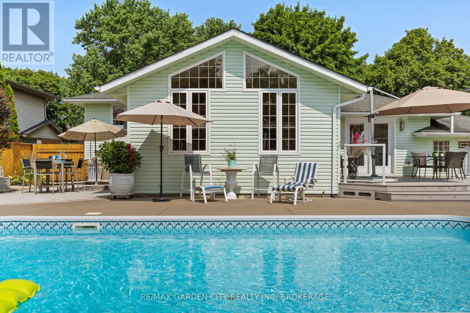 Property at 227 RIVERVIEW BOULEVARD image 1