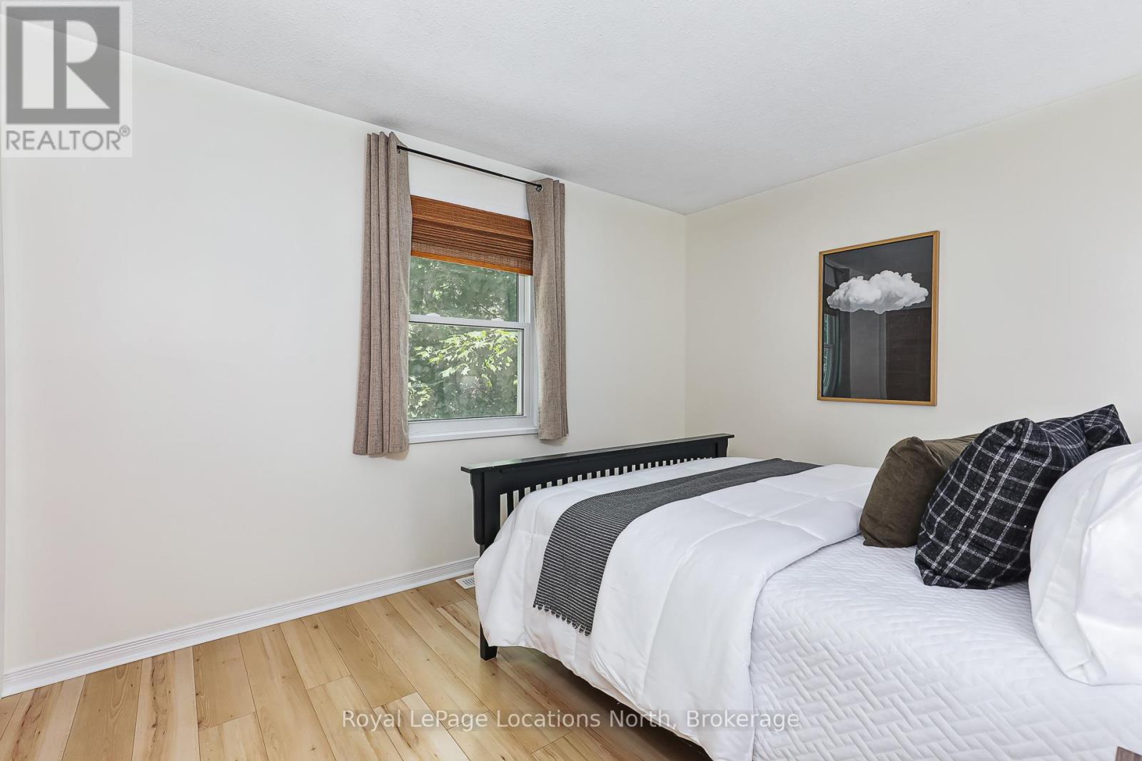 283 Denmark Street, Meaford, Ontario  N4L 1C2 - Photo 25 - X12310172