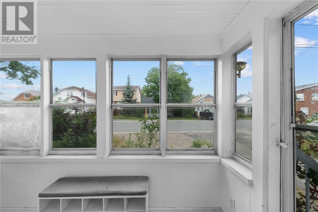 Property at 25 Clemow Avenue image 5
