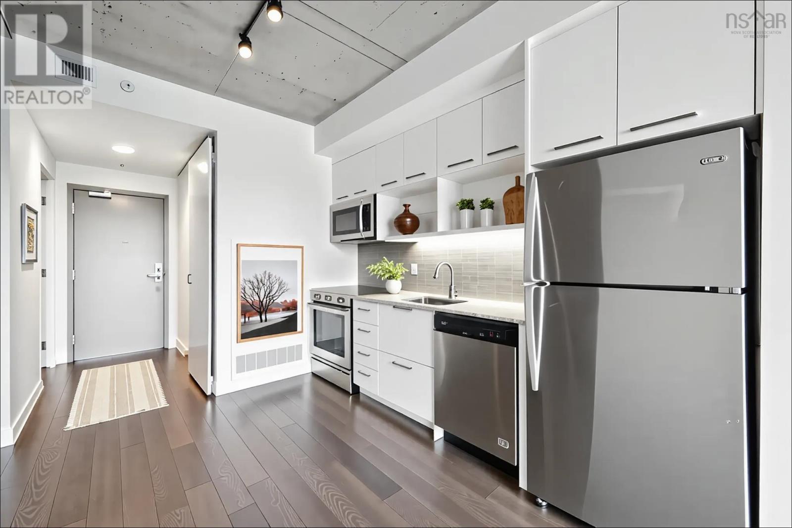 519 1048 Wellington Street, Halifax, Nova Scotia  B3H 2Z8 - Photo 6 - 202517583