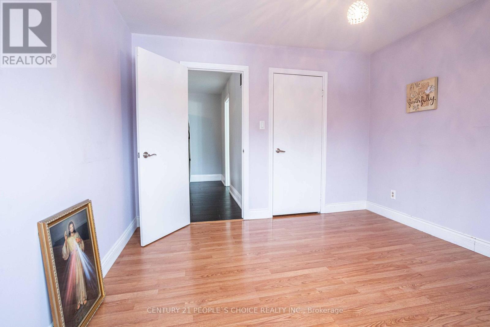 32 Madrid Crescent, Brampton, Ontario  L6S 2X4 - Photo 28 - W12201591