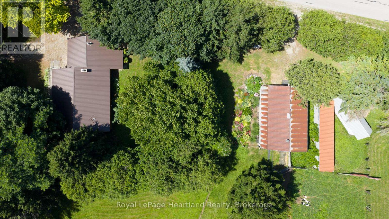 37752 Bayfield Road, Central Huron, Ontario  N0M 1L0 - Photo 3 - X12305255
