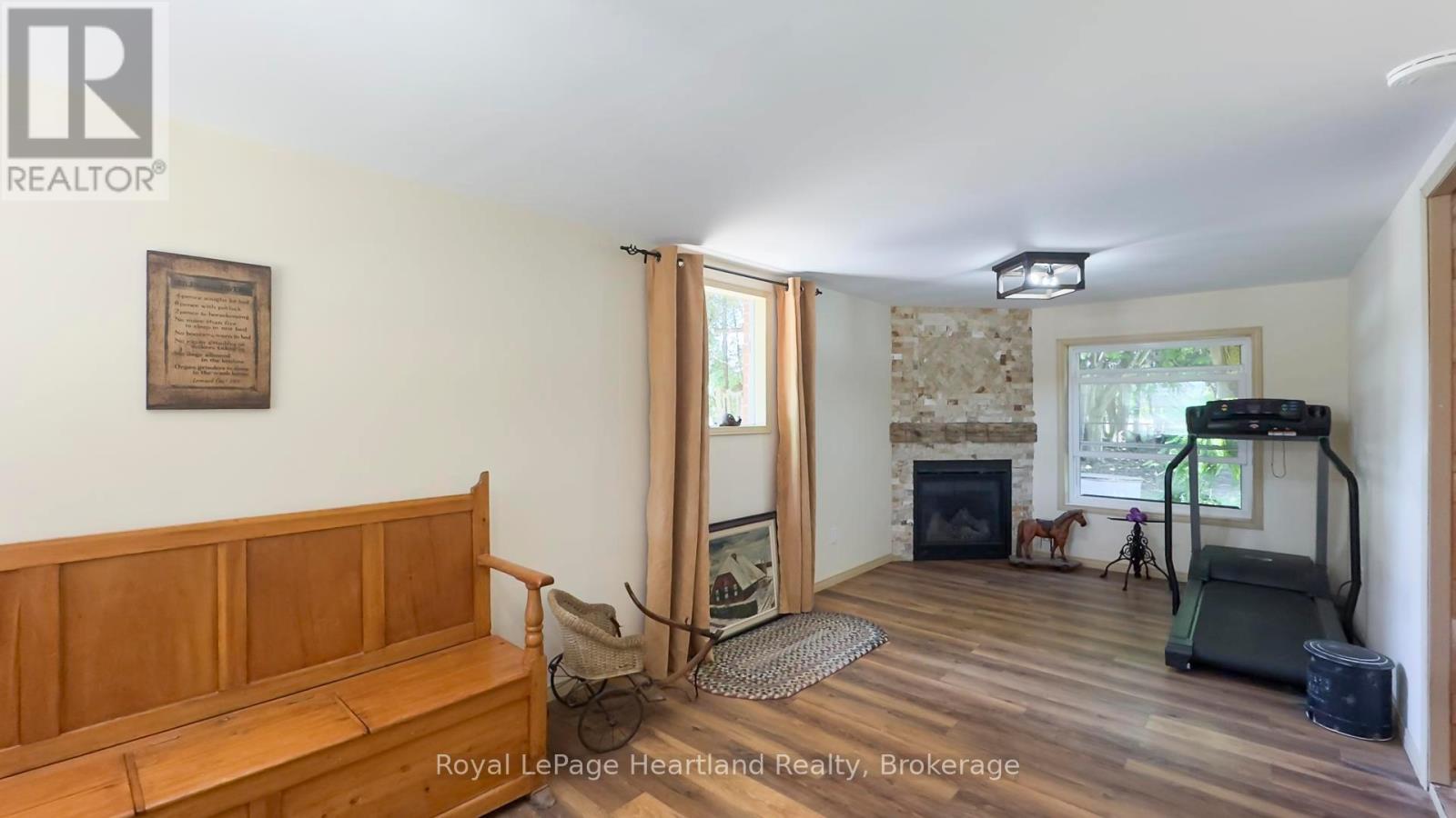 37752 Bayfield Road, Central Huron, Ontario  N0M 1L0 - Photo 36 - X12305255