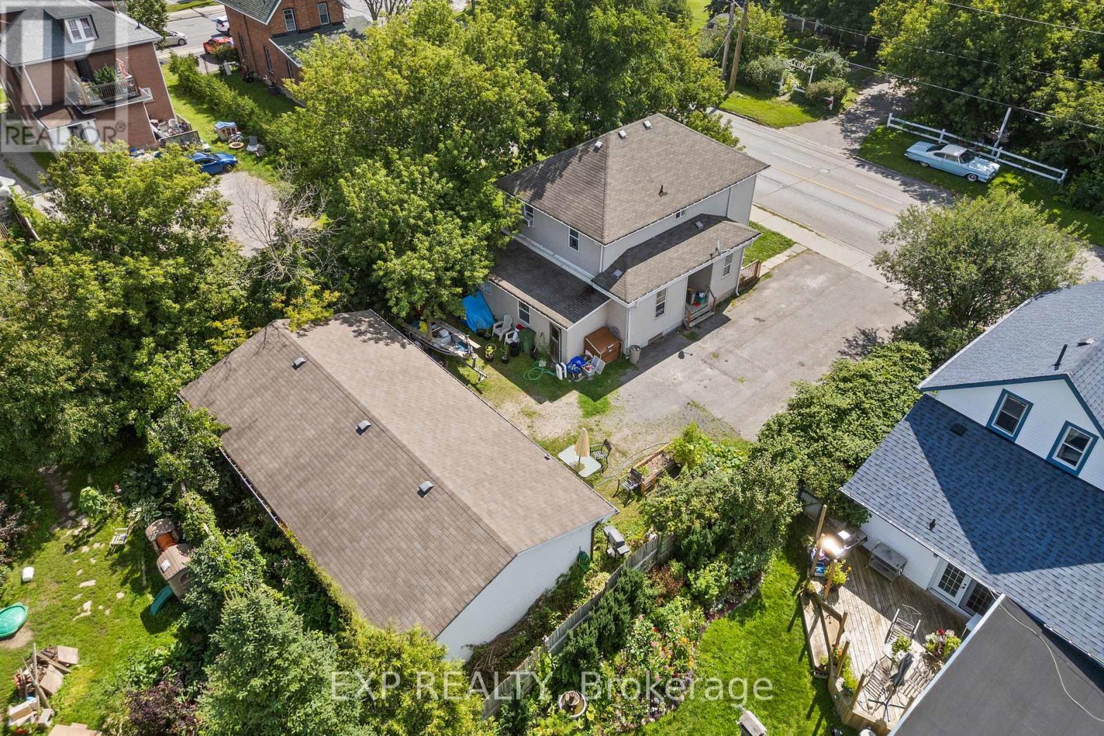 4 Mary Street W, Kawartha Lakes, Ontario  K9V 2N4 - Photo 13 - X12310170