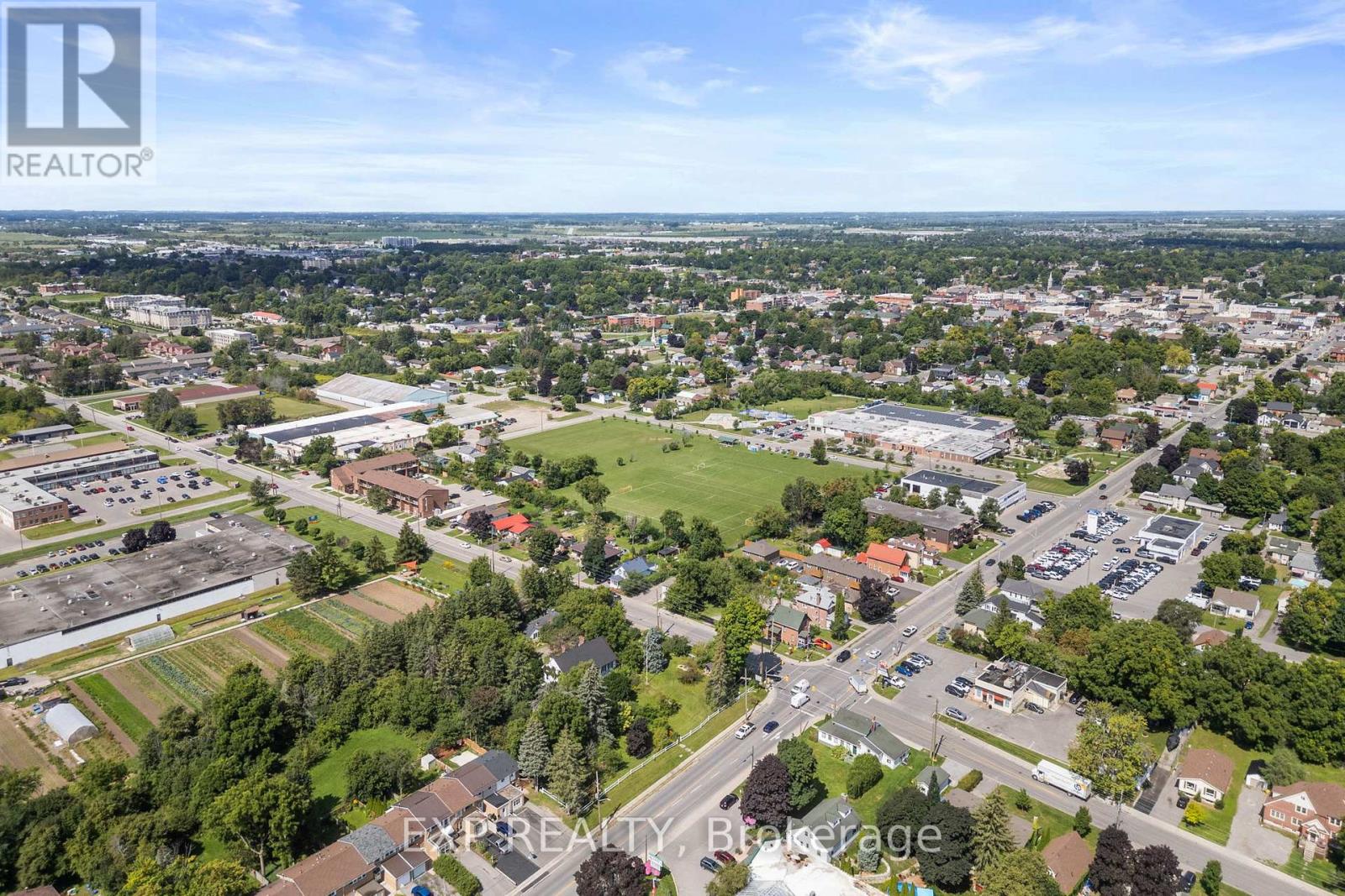 4 Mary Street W, Kawartha Lakes, Ontario  K9V 2N4 - Photo 16 - X12310170