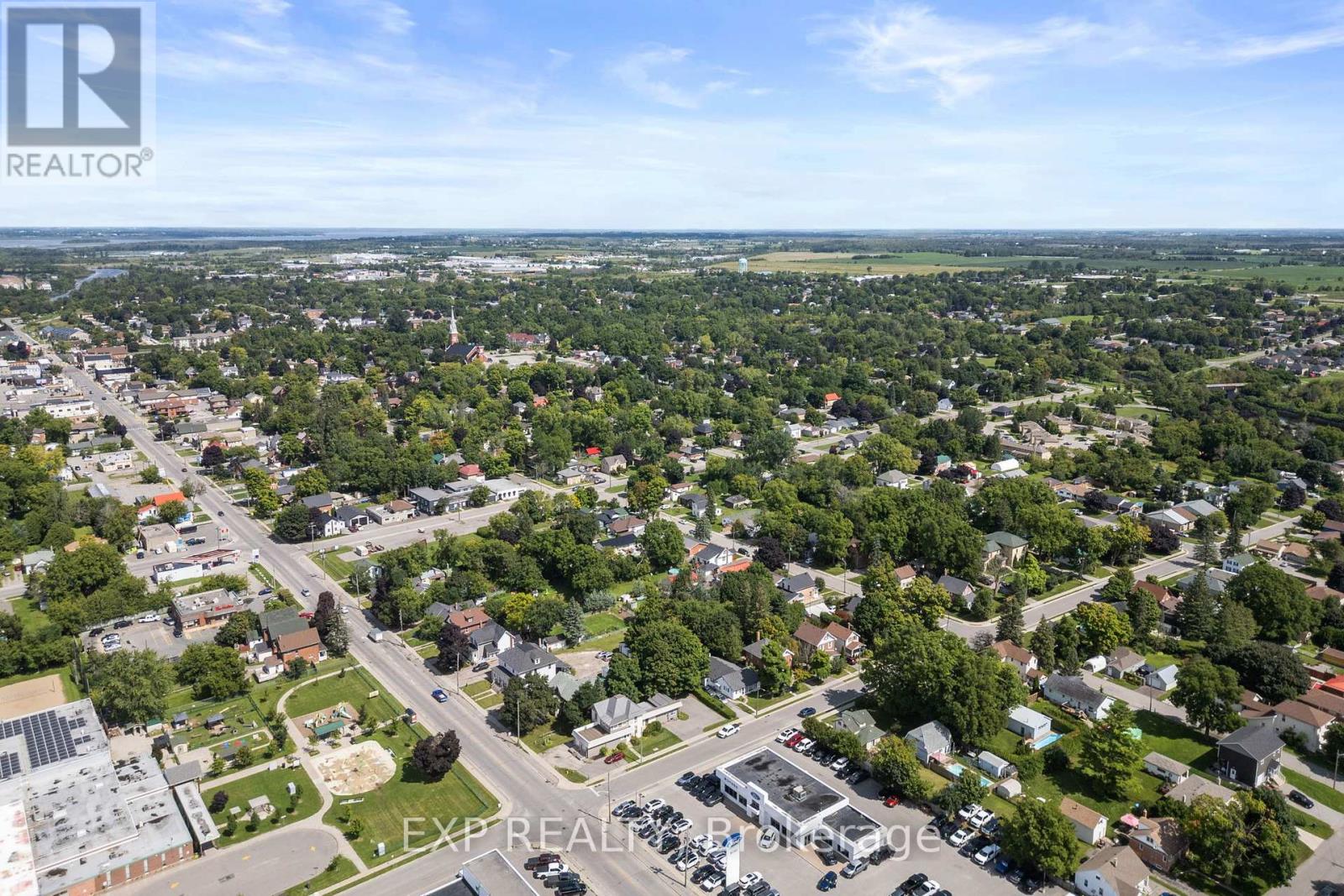 4 Mary Street W, Kawartha Lakes, Ontario  K9V 2N4 - Photo 18 - X12310170