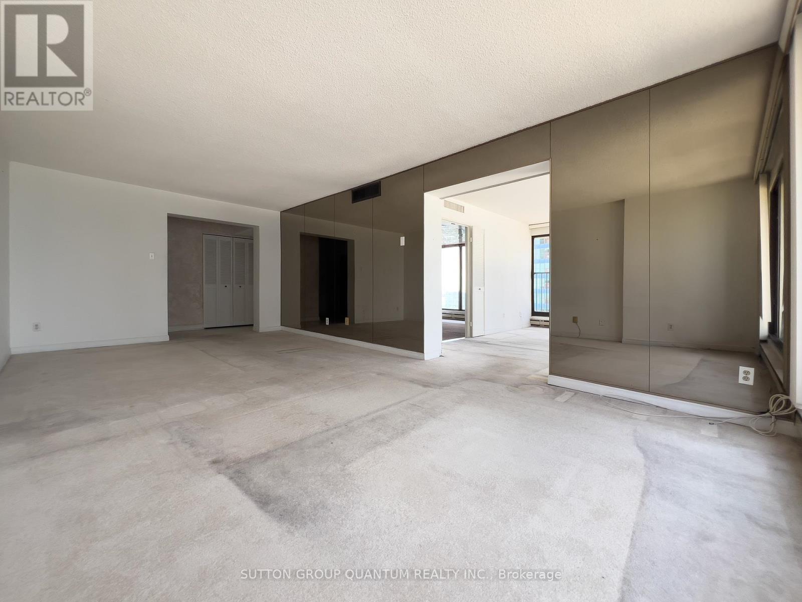 1617 - 55 Harbour Square, Toronto, Ontario  M5J 2L1 - Photo 6 - C12060025