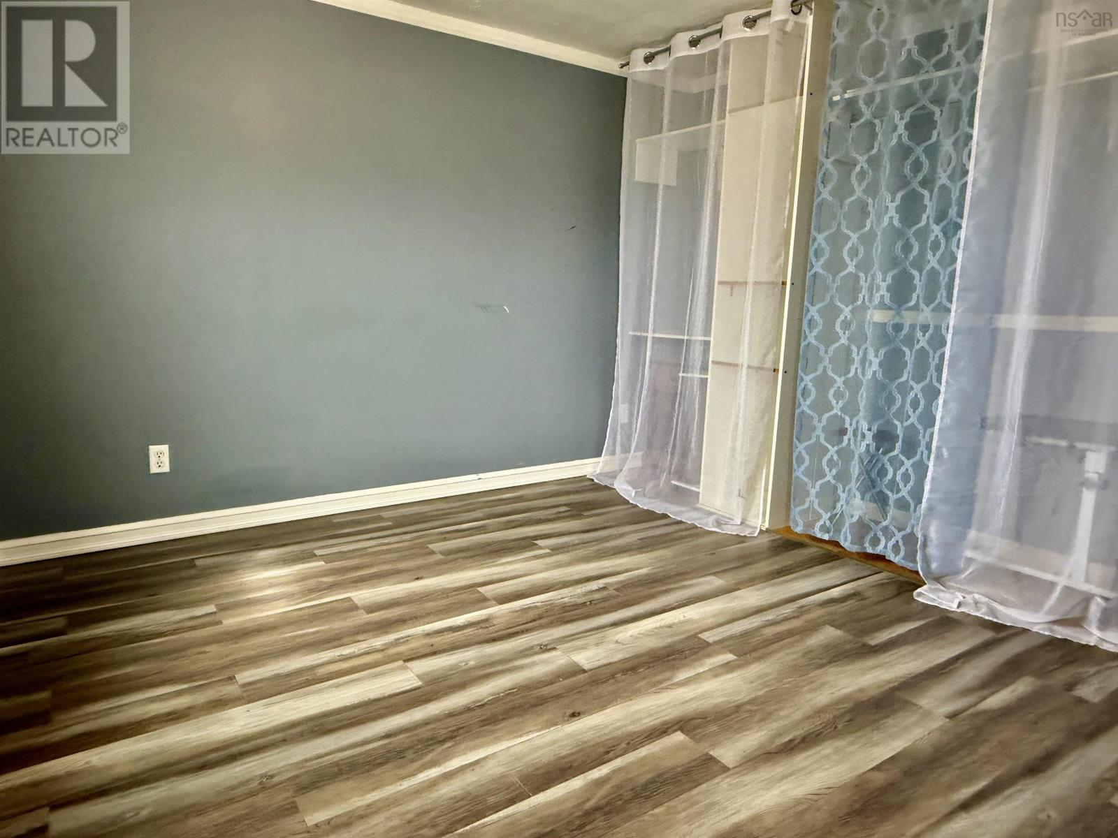 25 George Street, Clark's Harbour, Nova Scotia  B0W 1P0 - Photo 8 - 202516347