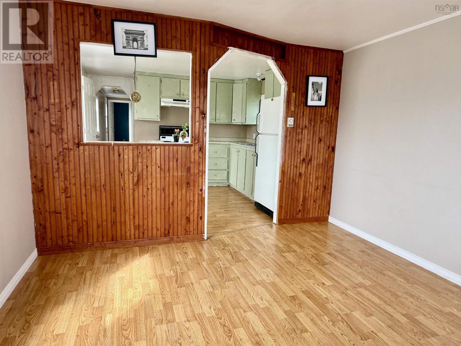 25 George Street, Clark's Harbour, Nova Scotia  B0W 1P0 - Photo 4 - 202516347