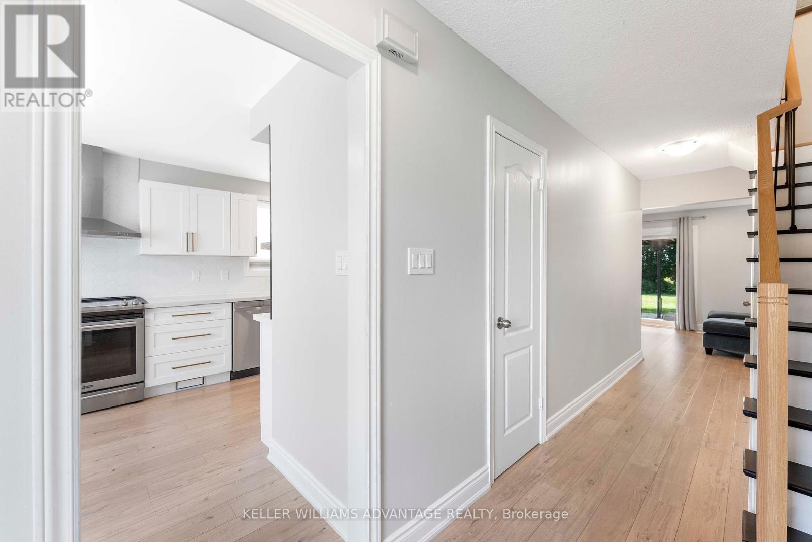 Property at 17 LOSCOMBE DRIVE image 5