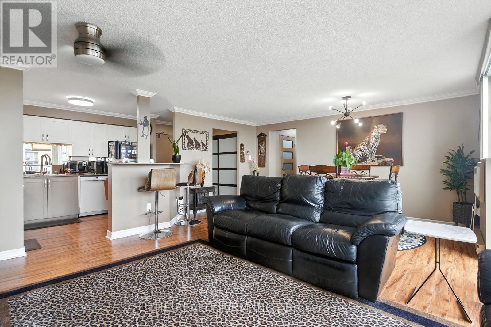 809 - 127 Belmont Drive, London South, Ontario  N6J 4J7 - Photo 11 - X12310312