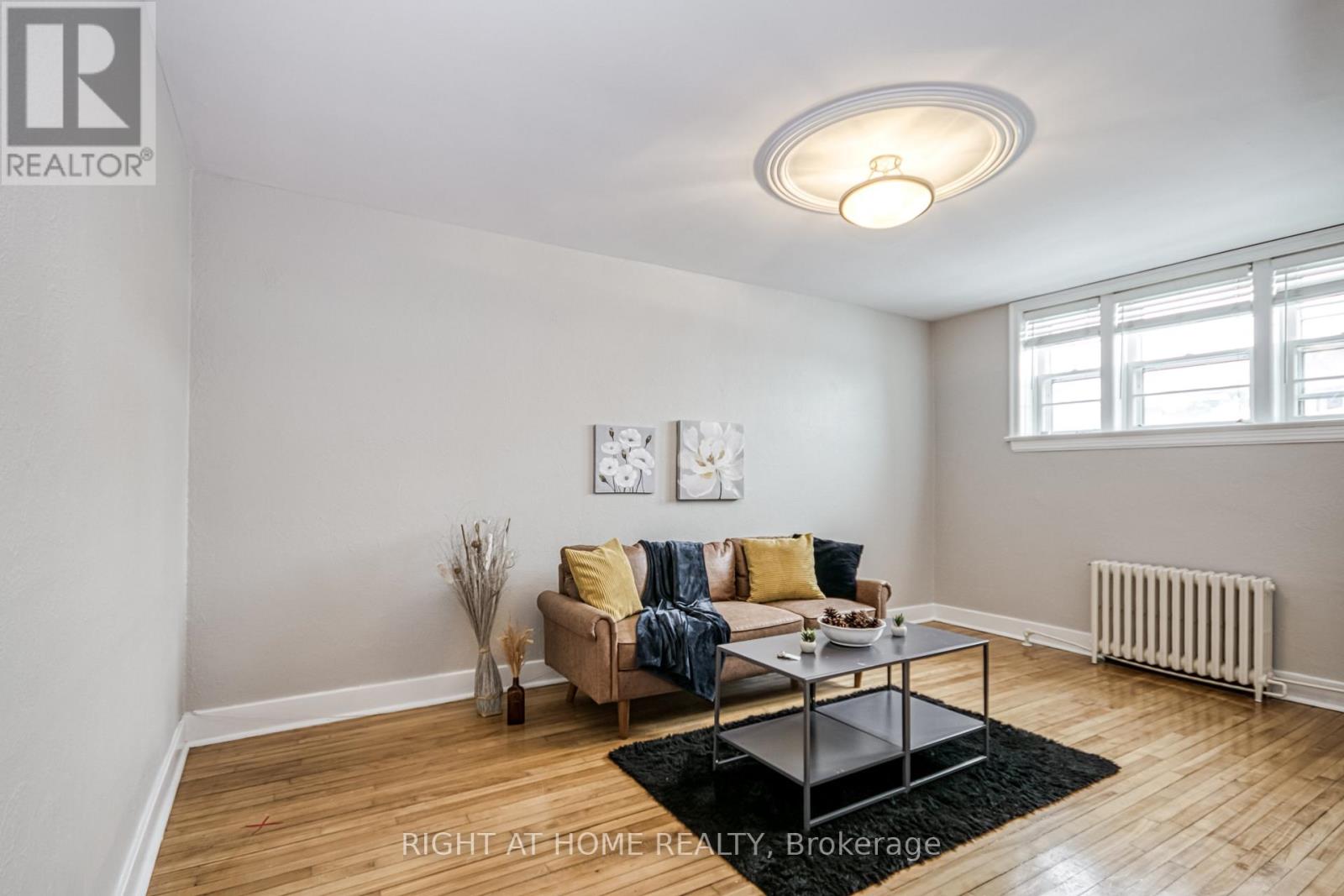 105 Riverside Drive, Greater Sudbury, Ontario  P3E 1G7 - Photo 10 - X12310308
