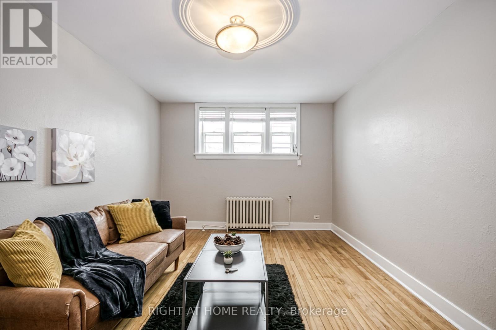 105 Riverside Drive, Greater Sudbury, Ontario  P3E 1G7 - Photo 11 - X12310308