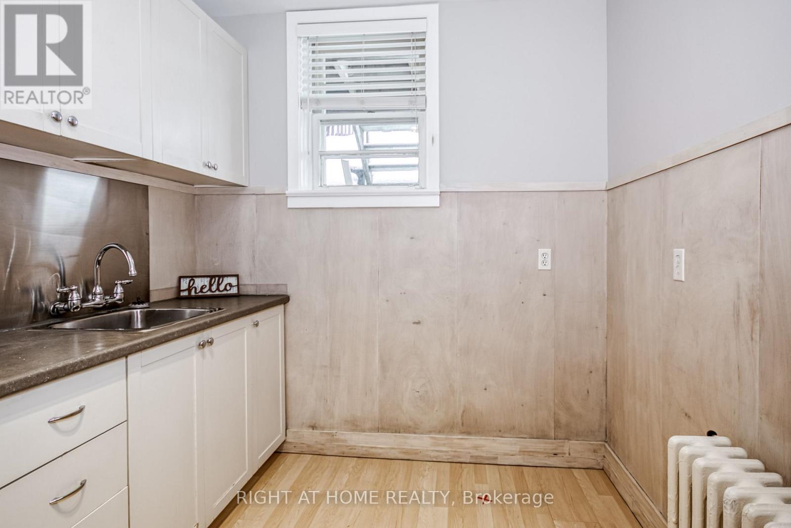 105 Riverside Drive, Greater Sudbury, Ontario  P3E 1G7 - Photo 19 - X12310308