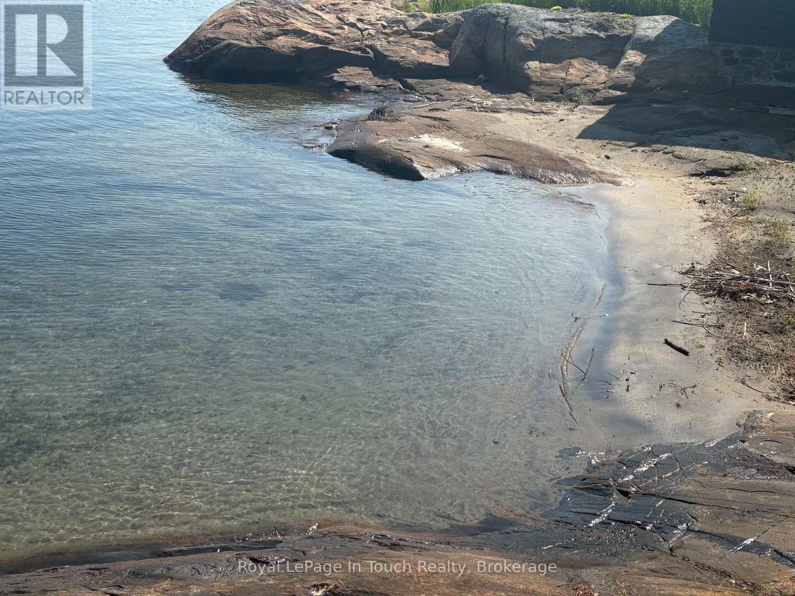 B415 Bernyk Island E, The Archipelago, Ontario  P0A 2W8 - Photo 24 - X12261058