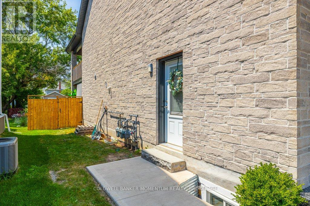 27 Haight Street, St. Catharines, Ontario  L2P 2M2 - Photo 15 - X12310290