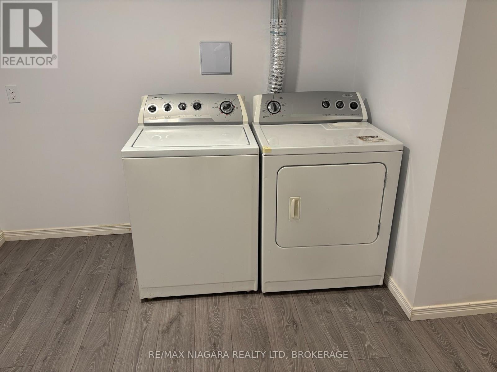 12 - 21 Woodlawn Road, Welland, Ontario  L3C 5Y7 - Photo 15 - X12310310