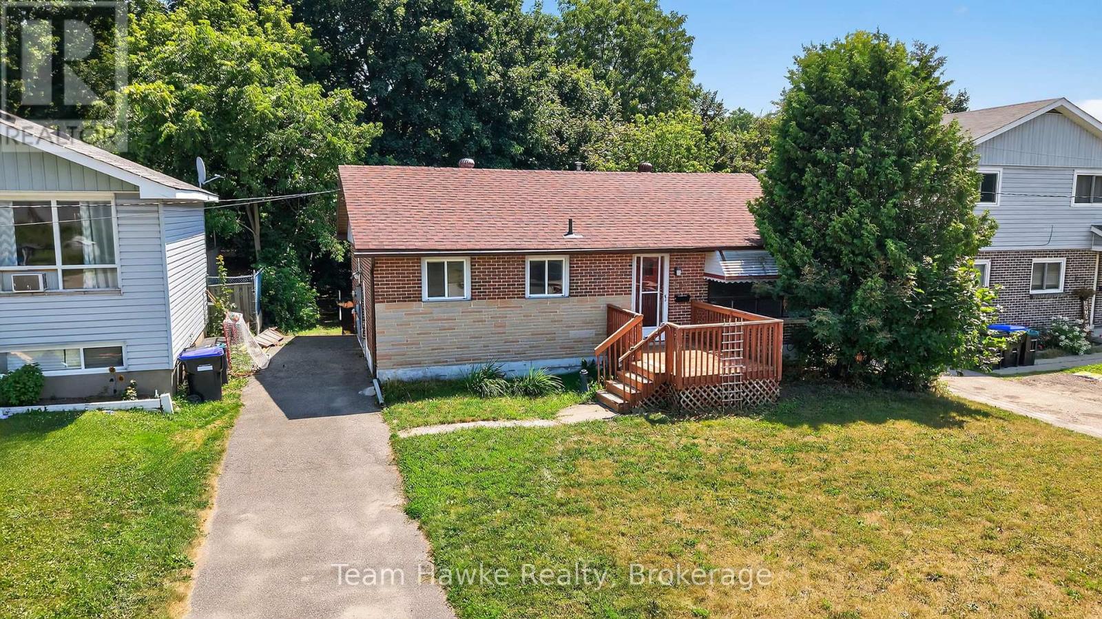 Property at 303 SCOTT STREET image 2