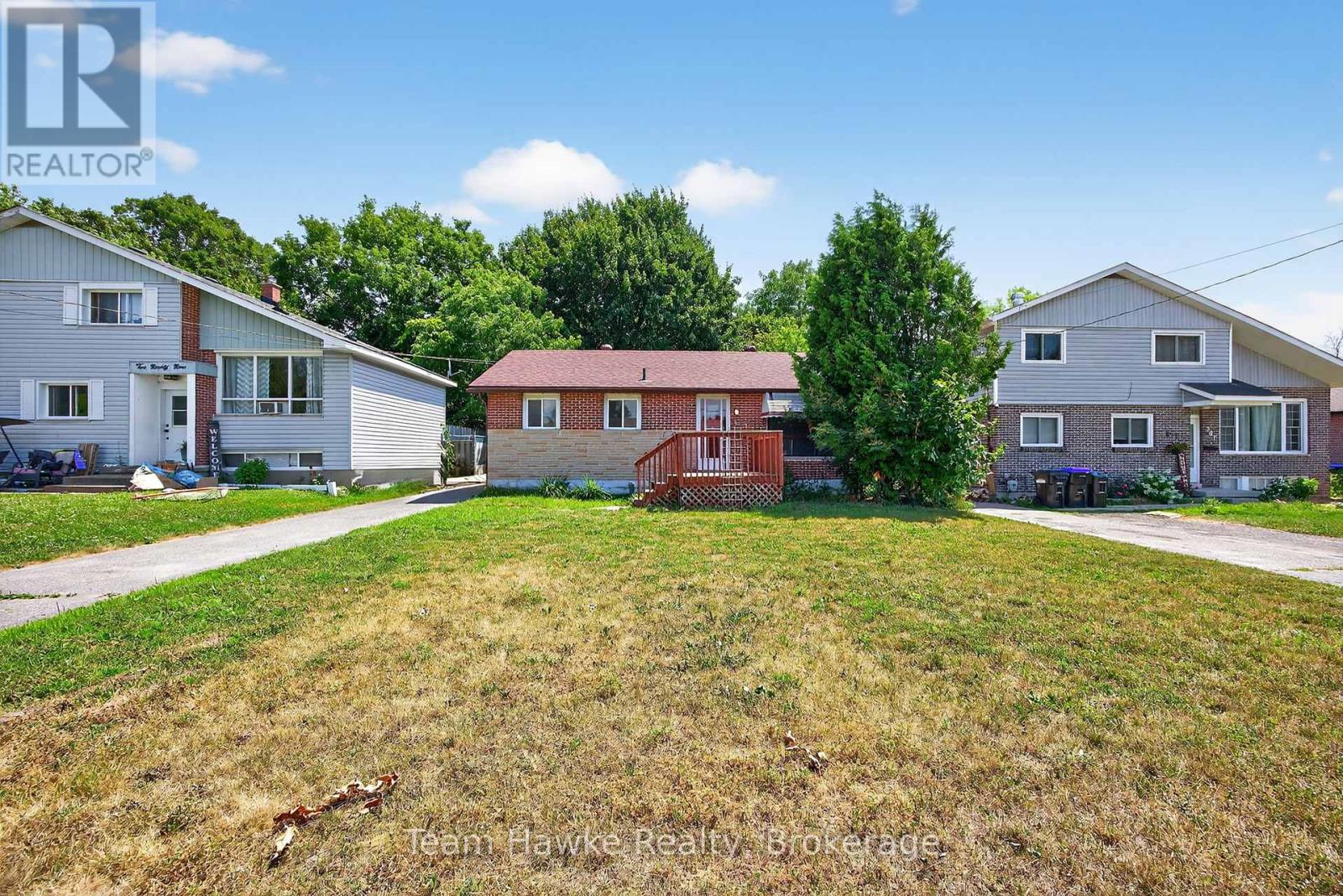 Property at 303 SCOTT STREET image 4