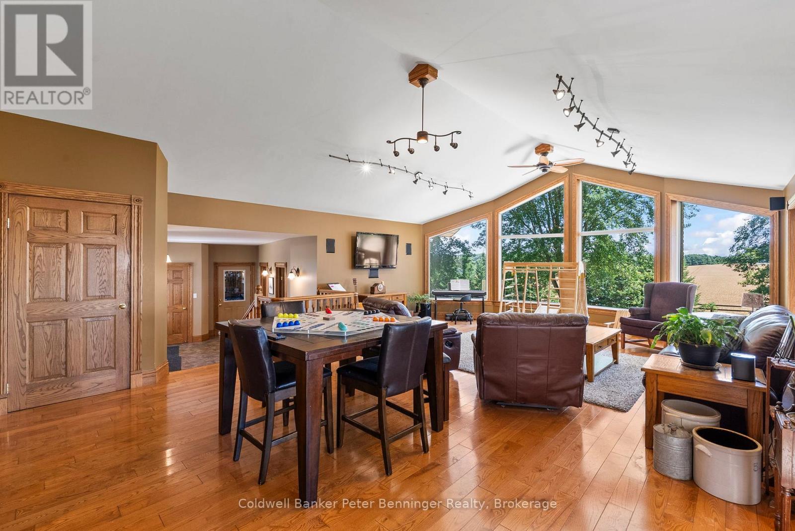 262 Greenock-Brant Twnline Line, Brockton, Ontario  N0G 1K0 - Photo 18 - X12310267