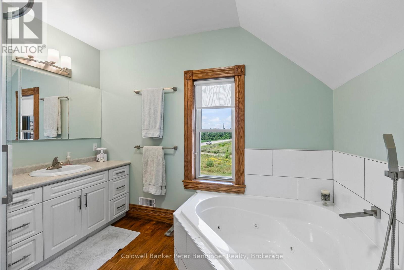 262 Greenock-Brant Twnline Line, Brockton, Ontario  N0G 1K0 - Photo 32 - X12310267