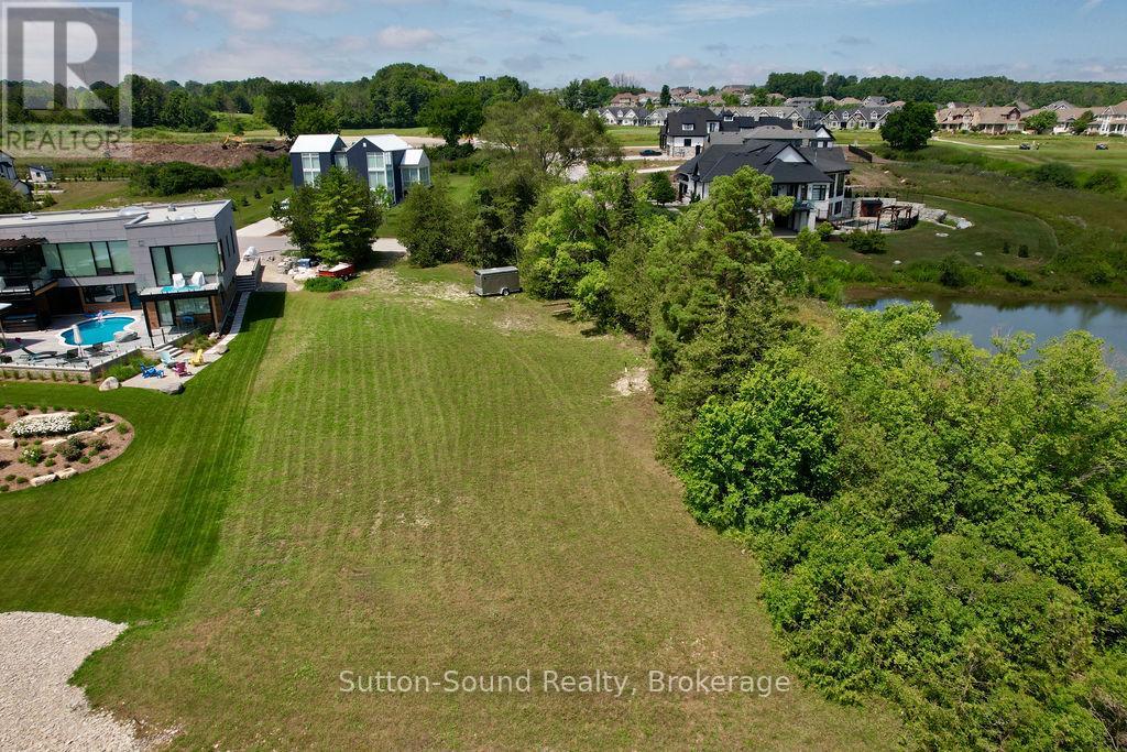542 Punkinseed Lane, Georgian Bluffs, Ontario  N0H 1S0 - Photo 2 - X12310374