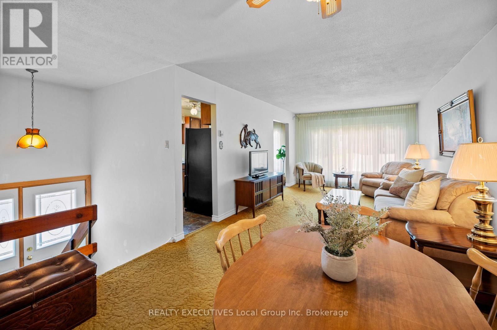 Property at 546 SPARKS STREET image 5
