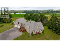 279 Riverview Crescent