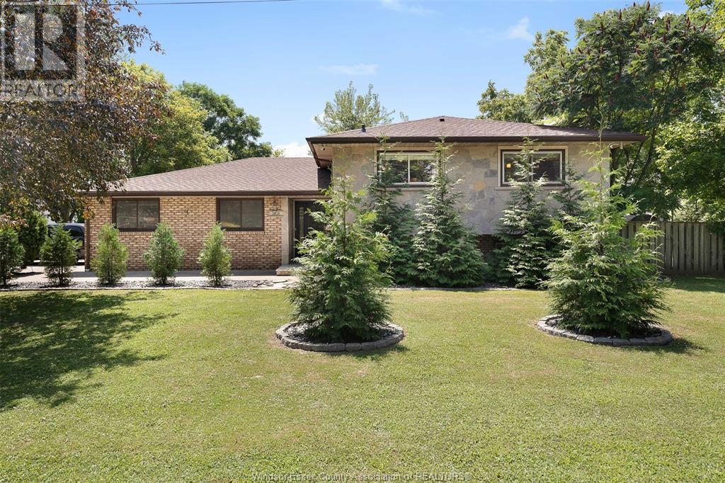 Property at 1815 Omira STREET image 2