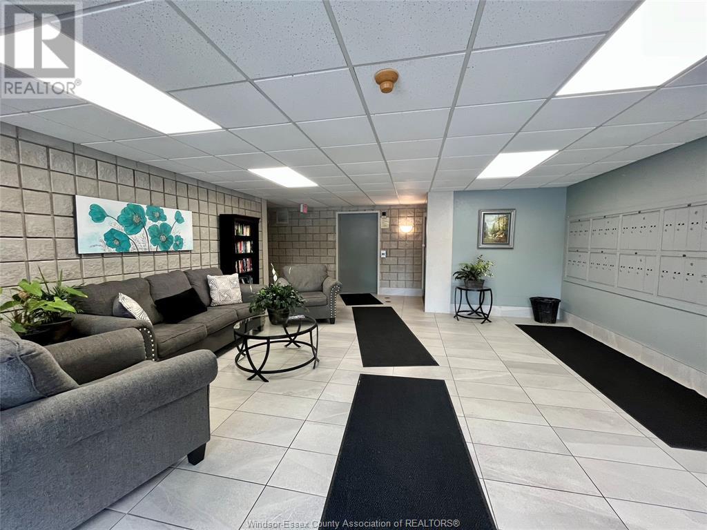 Property at 8275 WYANDOTTE STREET Unit# 408 image 3