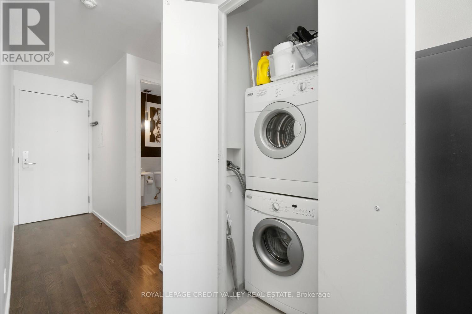 1003 - 8 Charlotte Street, Toronto, Ontario  M5V 0K4 - Photo 19 - C12310368