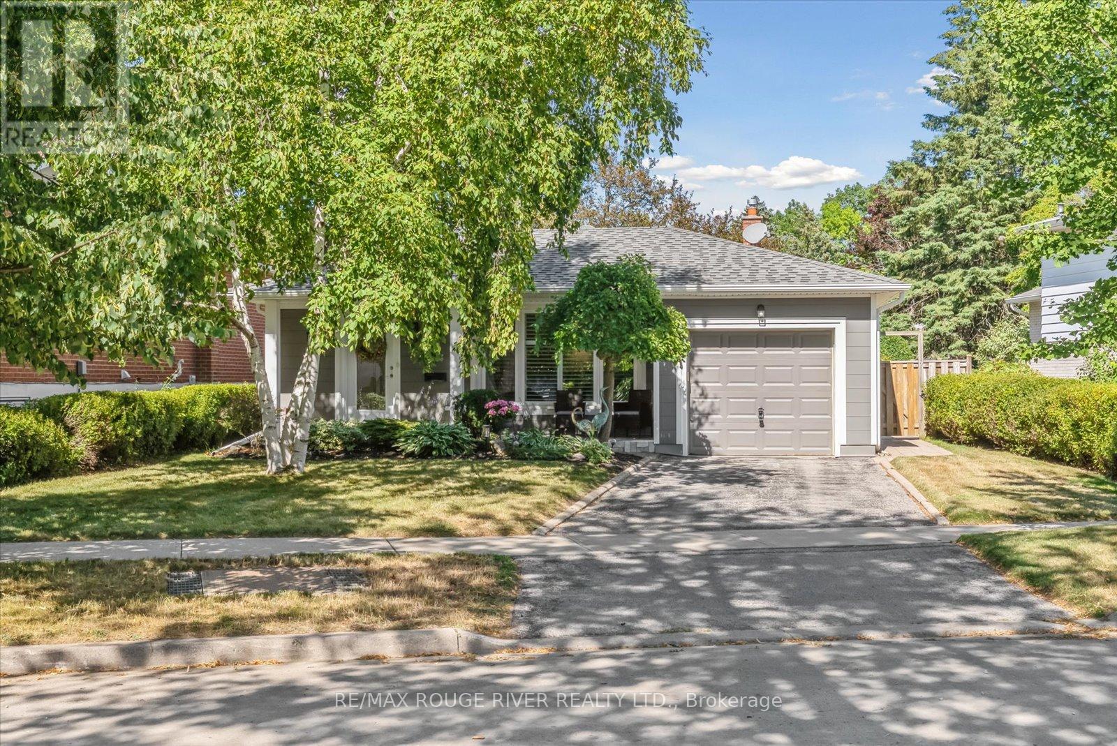 Property at 29 RODARICK DRIVE image 1