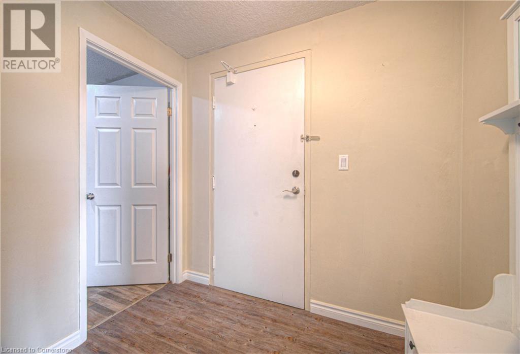 50 Gibson Street Unit# 301, Ayr, Ontario  N0B 1E0 - Photo 5 - 40755152