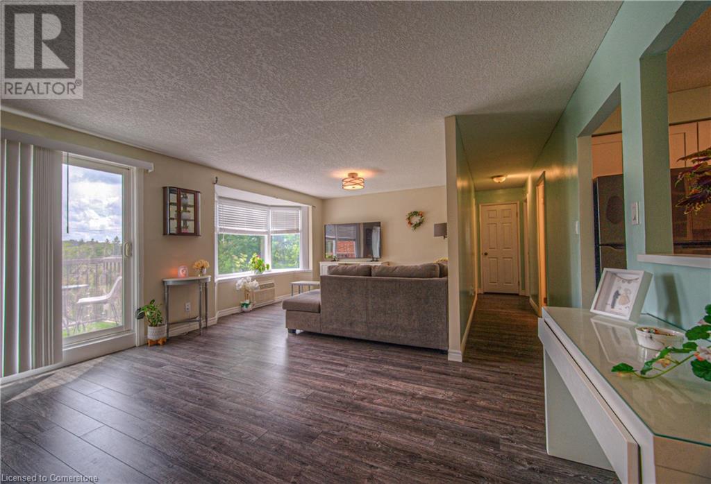 50 Gibson Street Unit# 301, Ayr, Ontario  N0B 1E0 - Photo 6 - 40755152