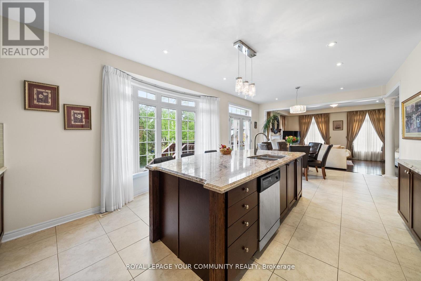 108 Headwater Crescent, Richmond Hill, Ontario  L4E 0T2 - Photo 16 - N12310329