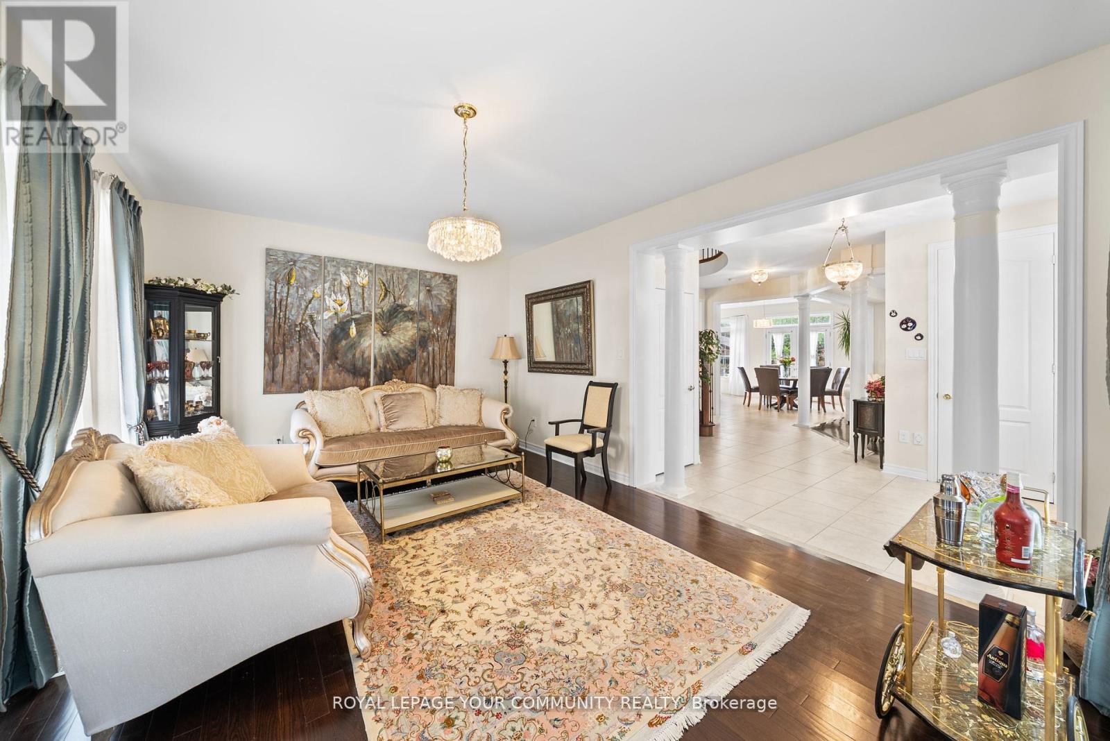 Property at 108 HEADWATER CRESCENT image 5