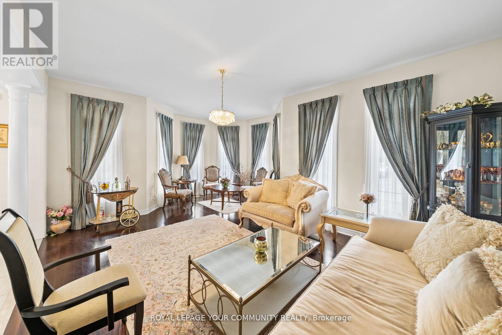 108 Headwater Crescent, Richmond Hill, Ontario  L4E 0T2 - Photo 6 - N12310329