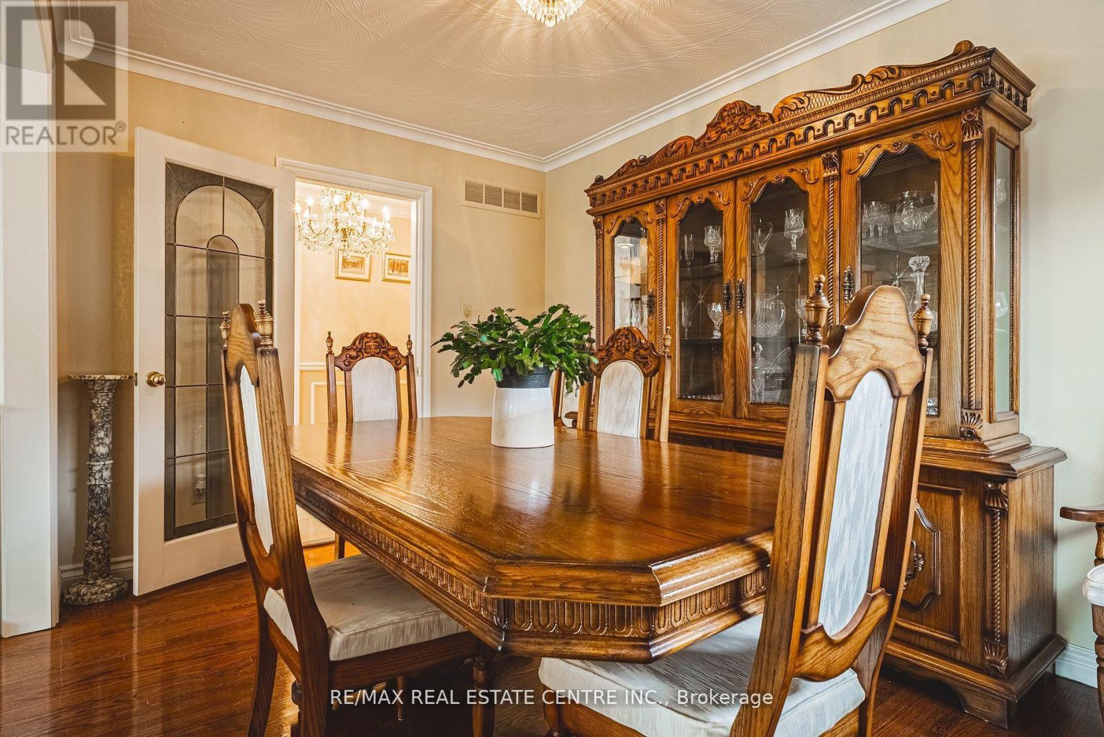 665 Woodbridge Avenue, Vaughan, Ontario  L4L 2T9 - Photo 14 - N12310349