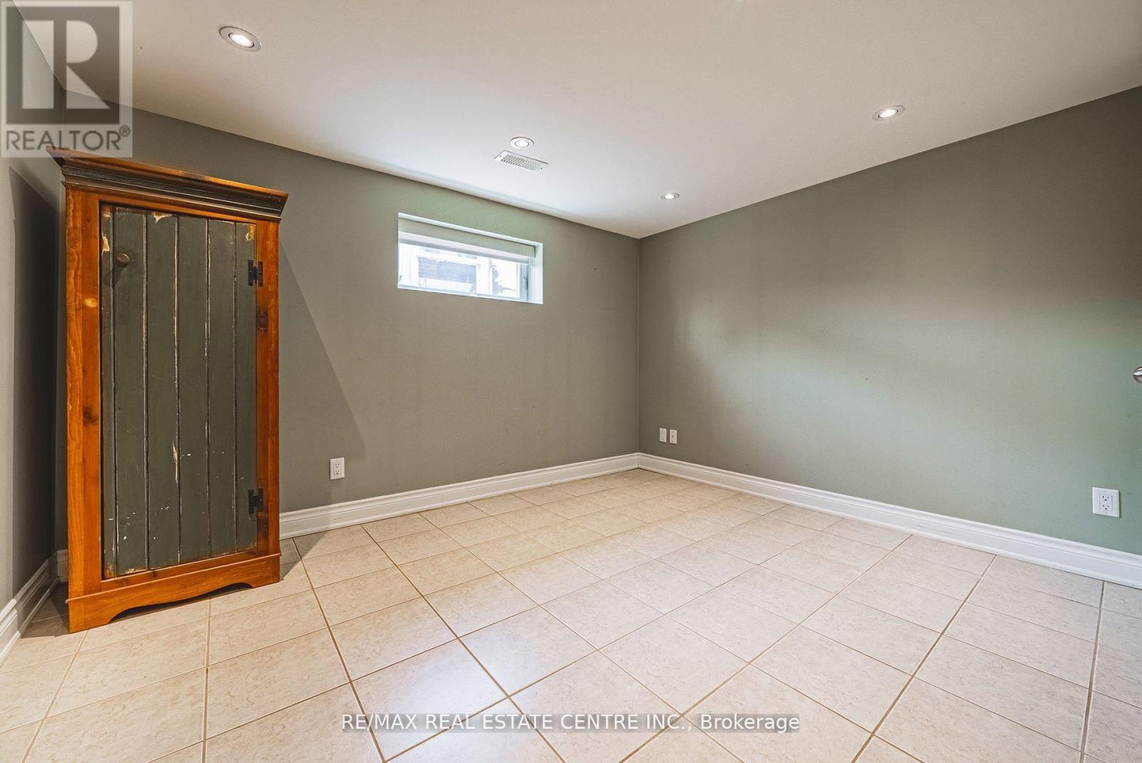 665 Woodbridge Avenue, Vaughan, Ontario  L4L 2T9 - Photo 35 - N12310349