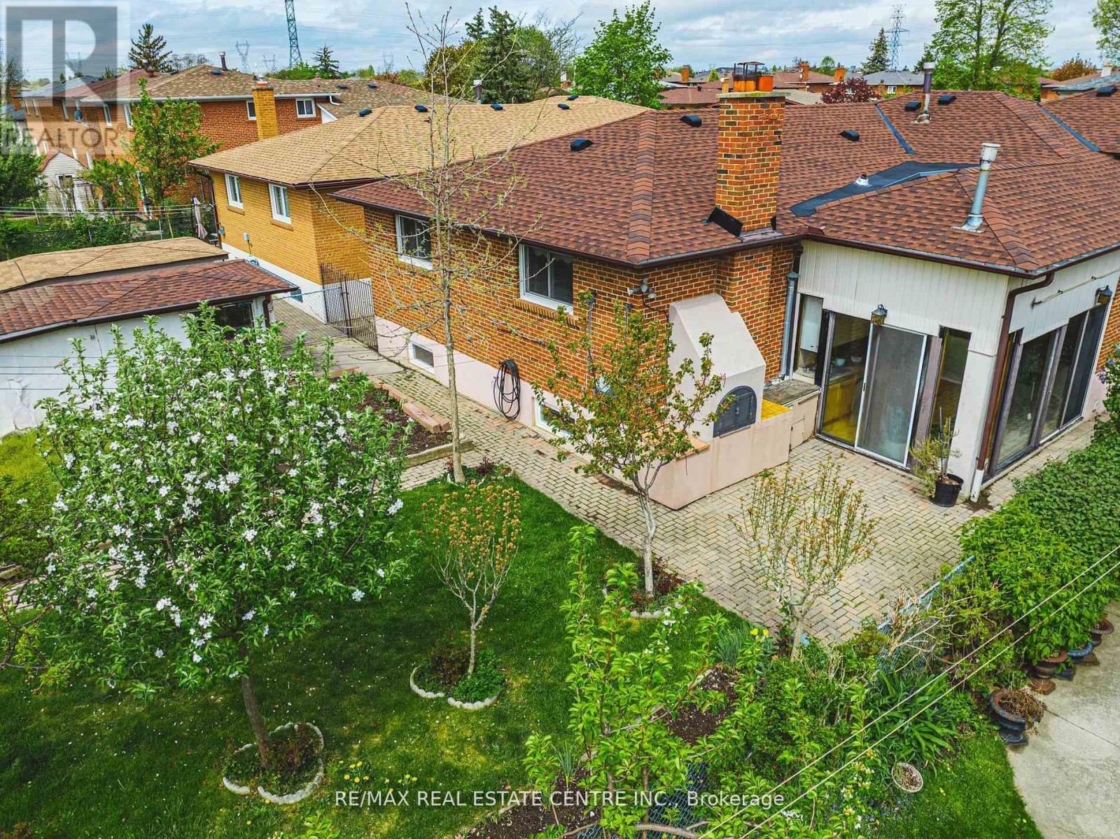 665 Woodbridge Avenue, Vaughan, Ontario  L4L 2T9 - Photo 40 - N12310349