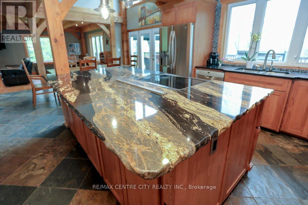 47640 Rush Creek Line, Malahide, Ontario  N5H 2R2 - Photo 21 - X12154993