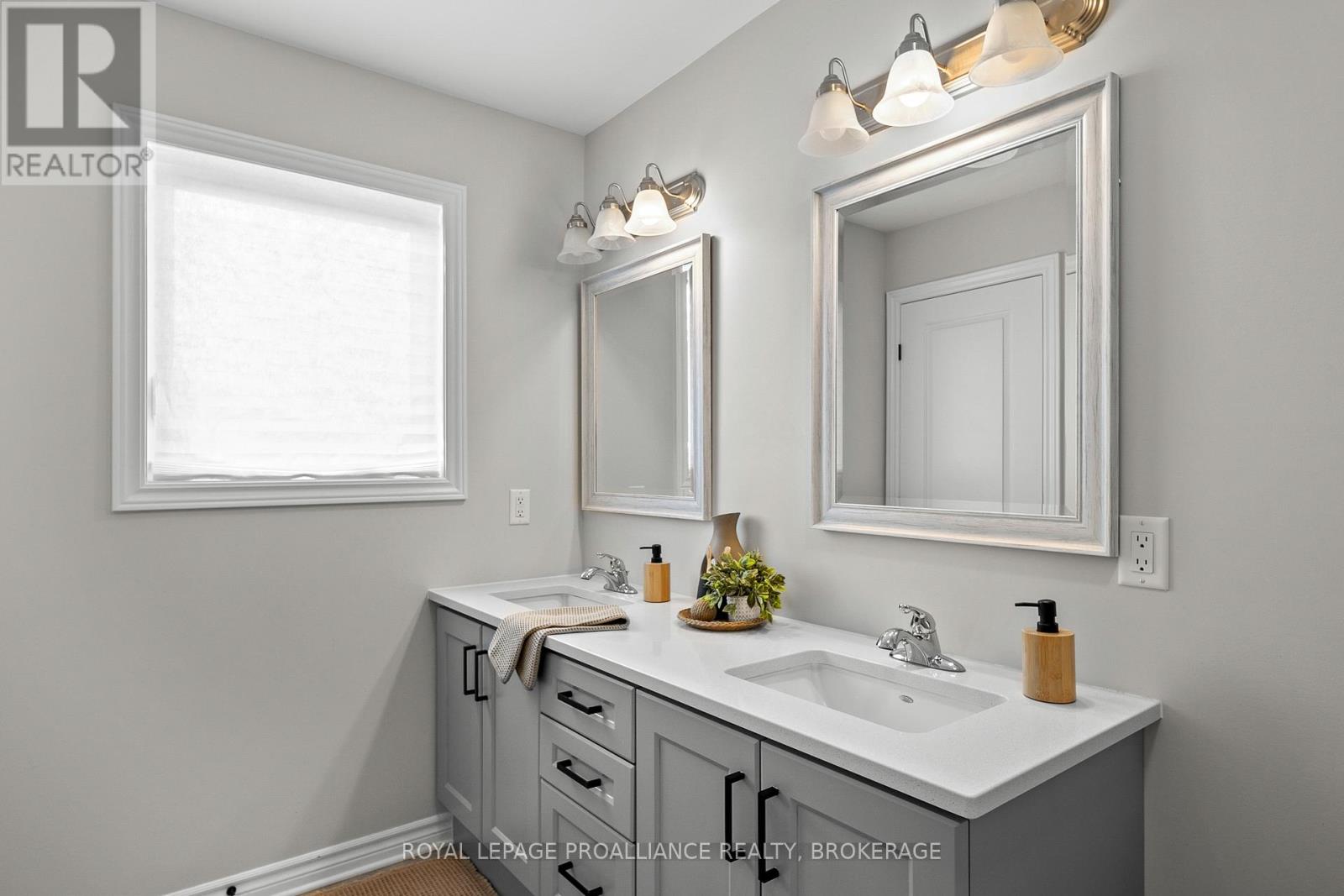 1675 Brookedayle Avenue, Kingston, Ontario  K7P 0T1 - Photo 26 - X12310444