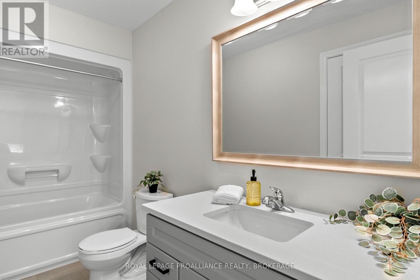 1675 Brookedayle Avenue, Kingston, Ontario  K7P 0T1 - Photo 31 - X12310444