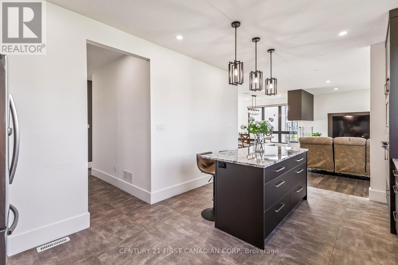 1429 Medway Park Drive, London North, Ontario  N6G 0Z6 - Photo 20 - X12310426