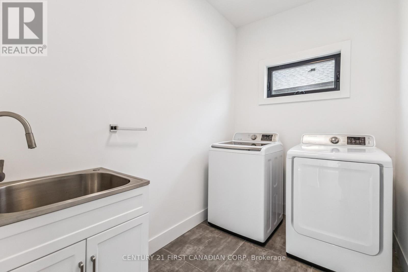 1429 Medway Park Drive, London North, Ontario  N6G 0Z6 - Photo 26 - X12310426