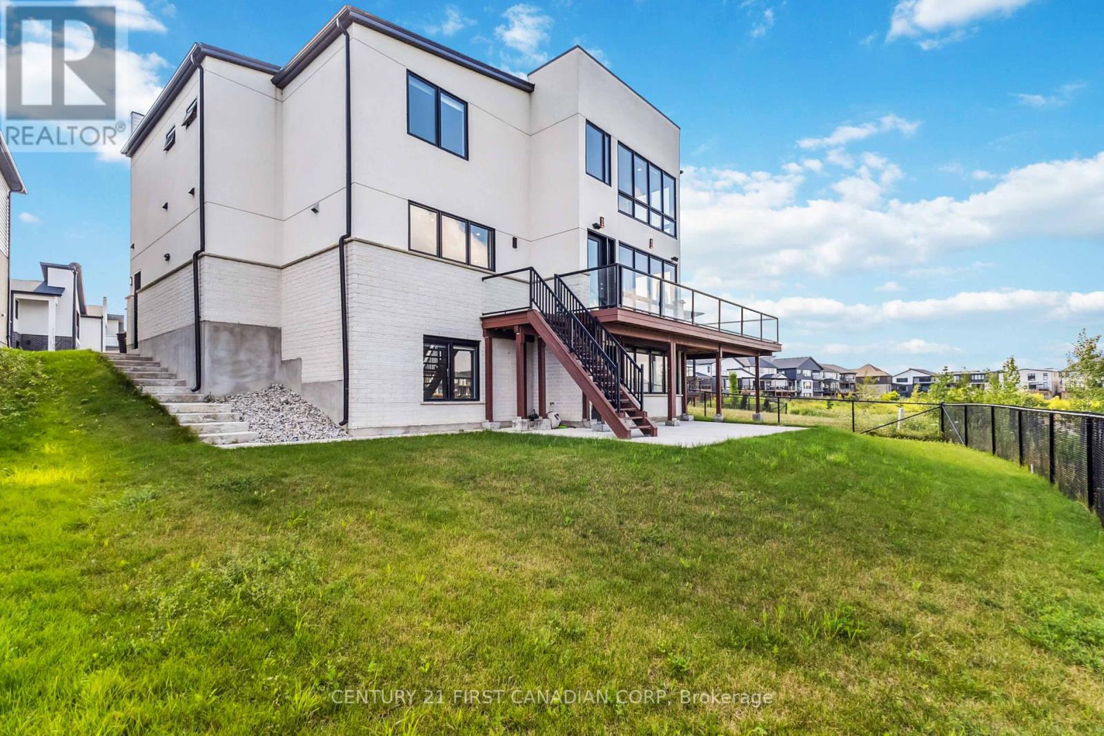 1429 Medway Park Drive, London North, Ontario  N6G 0Z6 - Photo 45 - X12310426